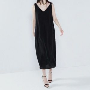 RAEY V-neck black silk slip dress